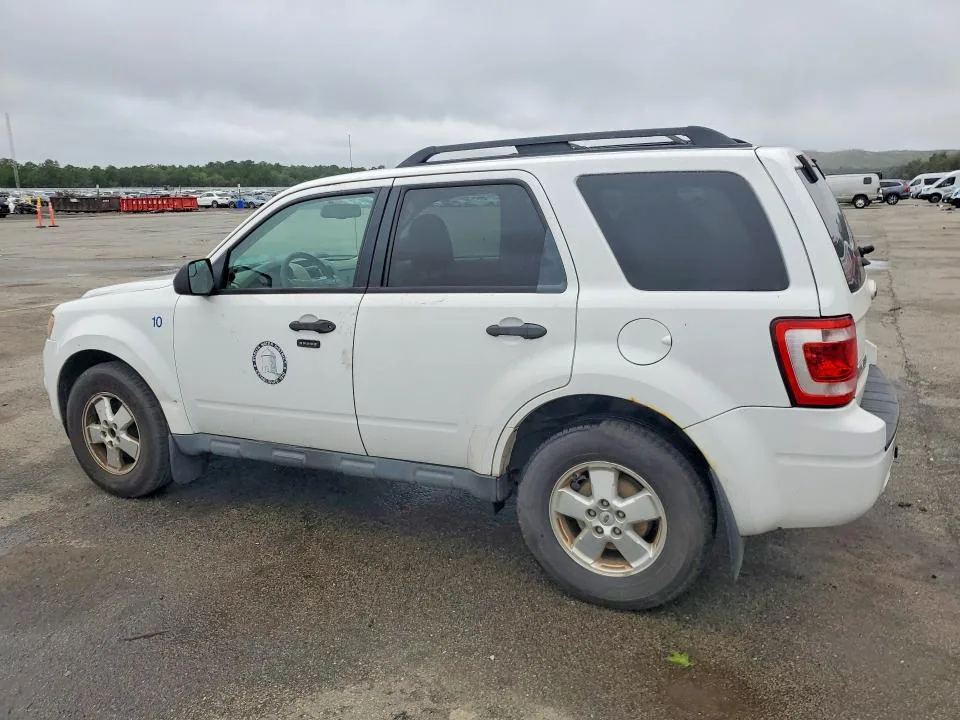 1FMCU9DG6CKC55379 — 2012 FORD ESCAPE photo 2