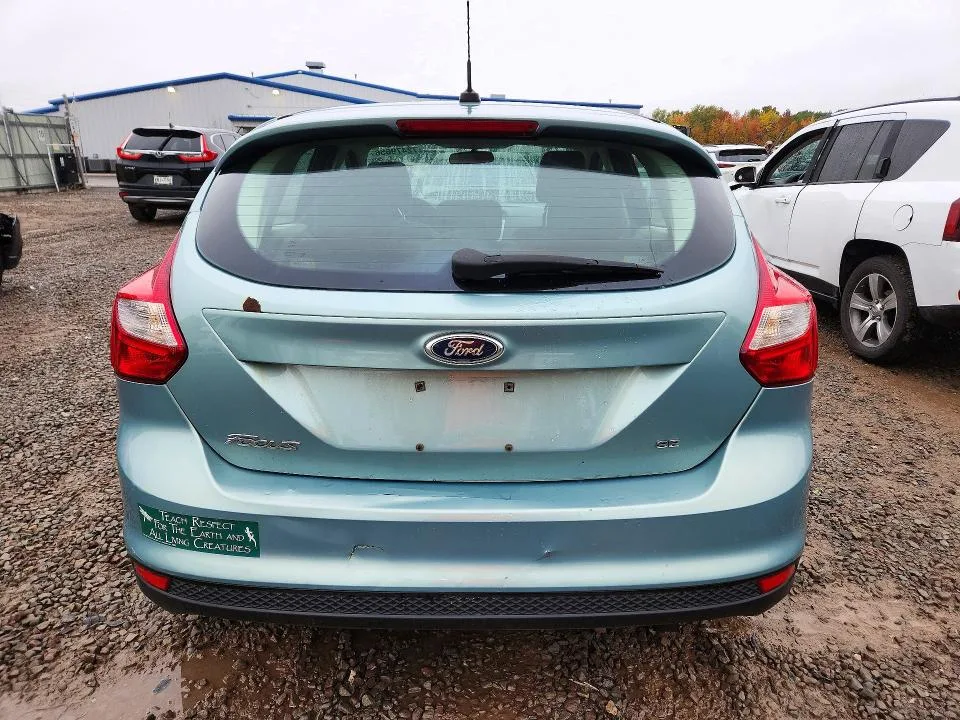 1FAHP3K2XCL213299 — 2012 FORD FOCUS photo 6