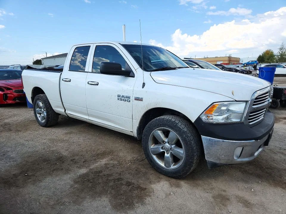 1C6RR7GT5GS274144 — 2016 RAM 1500 photo 4