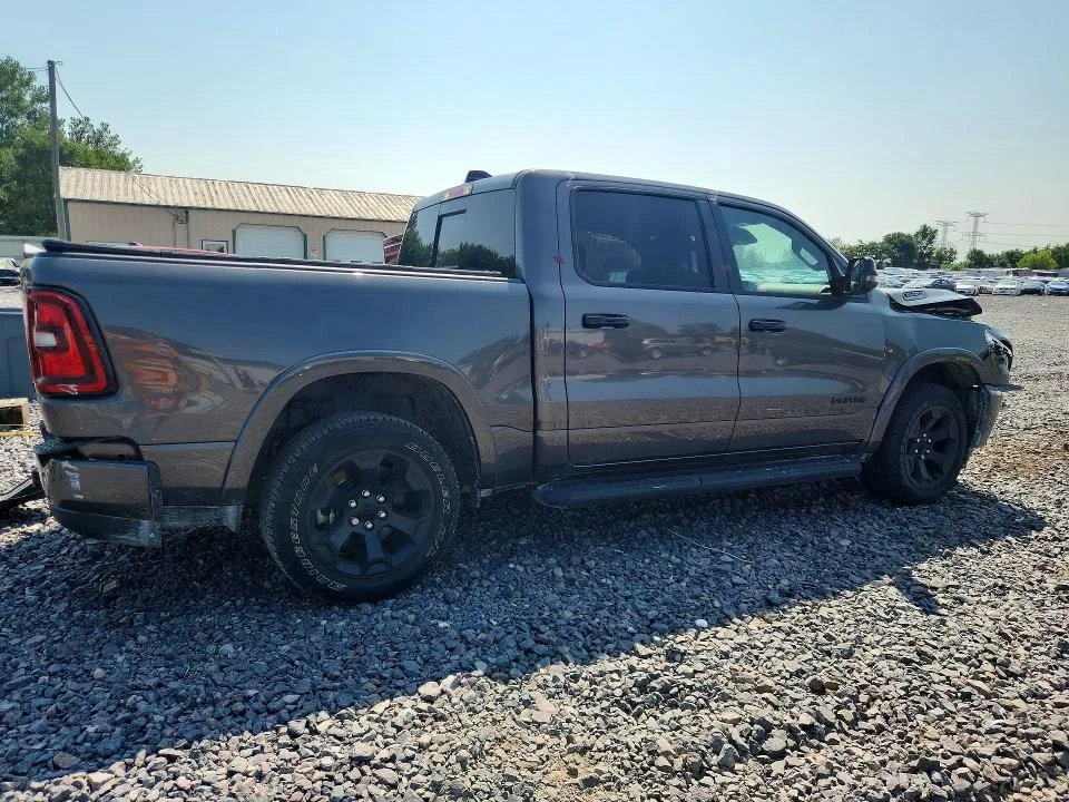 1C6RRFFG4SN704445 — 2025 RAM 1500 photo 3