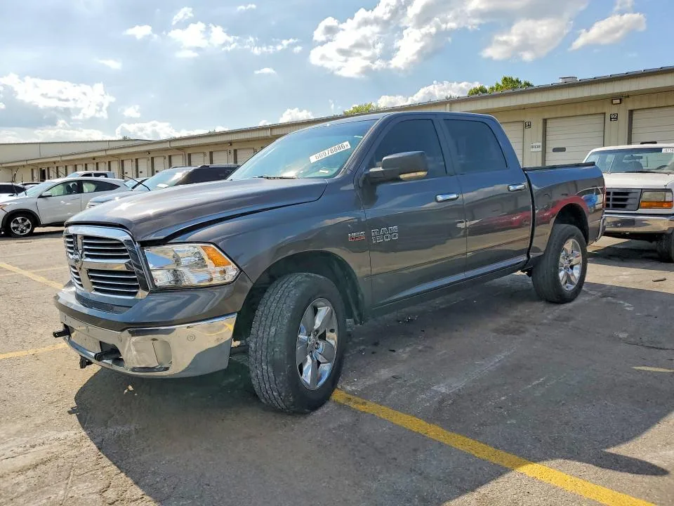 1C6RR7LT7FS525458 — 2015 RAM 1500