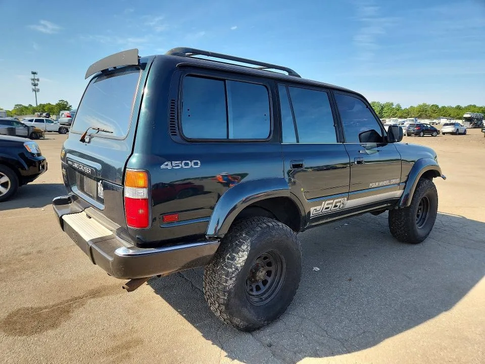 JT3DJ81W5R0090599 — 1994 TOYOTA LAND CRUISER photo 3