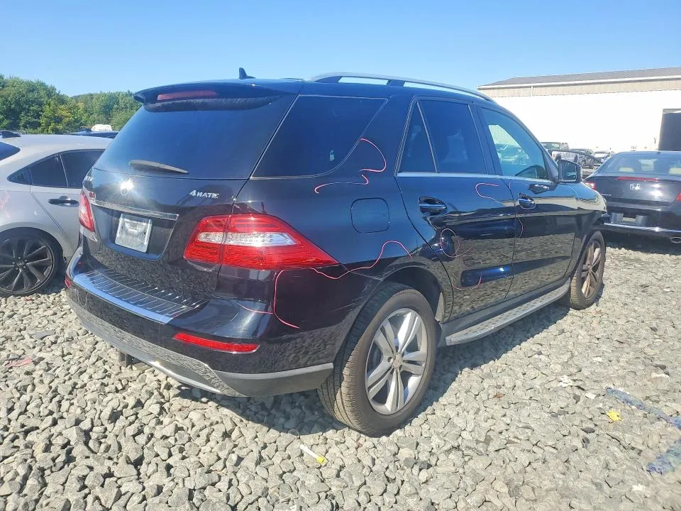 4JGDA5HB9FA559675 — 2015 MERCEDES-BENZ ML photo 3