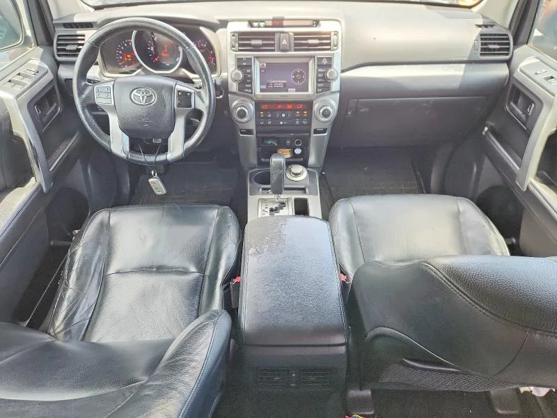 JTEBU5JR5B5052328 — 2011 TOYOTA 4RUNNER photo 8