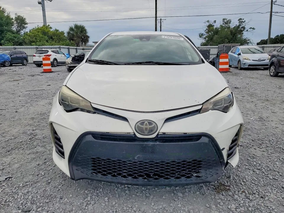 5YFBURHE7HP698805 — 2017 TOYOTA COROLLA photo 5