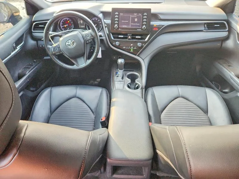 4T1G11AK2NU052601 — 2022 TOYOTA CAMRY photo 8