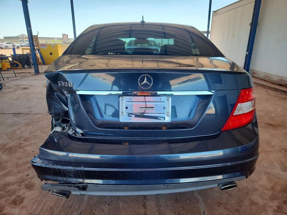WDDGF5EB7AR087144 — 2010 MERCEDES-BENZ C photo 6