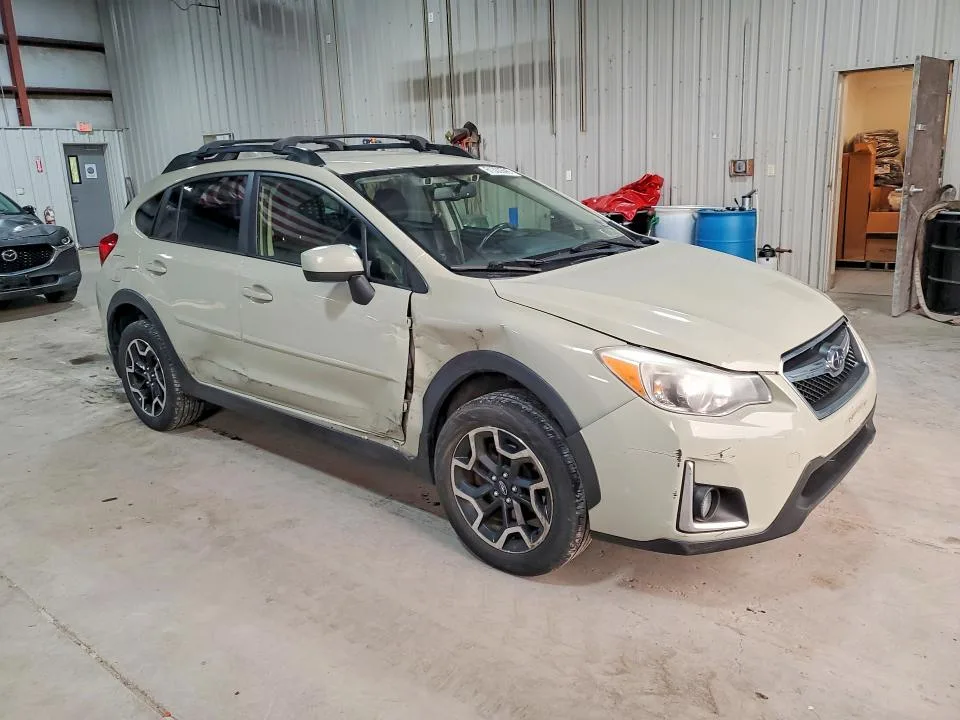 JF2GPADCXG8240528 — 2016 SUBARU CROSSTREK photo 4