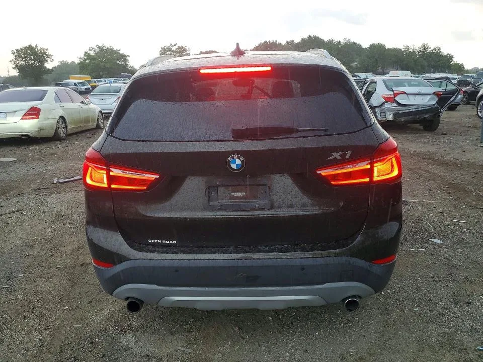 WBXHT3C38H5F78465 — 2017 BMW X1 photo 6