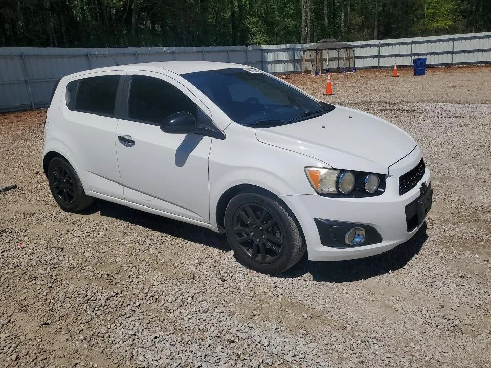 1G1JC6SH2C4226287 — 2012 CHEVROLET SONIC photo 4