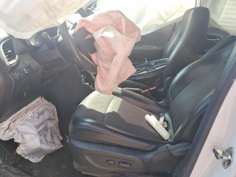 KL7CJLSBXJB559648 — 2018 CHEVROLET TRAX photo 7