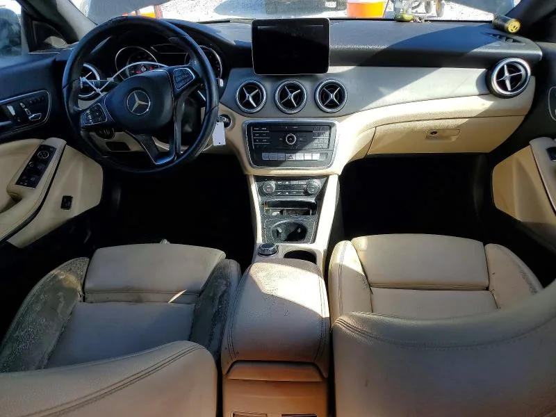 WDDSJ4EB9JN563730 — 2018 MERCEDES-BENZ CLA photo 8