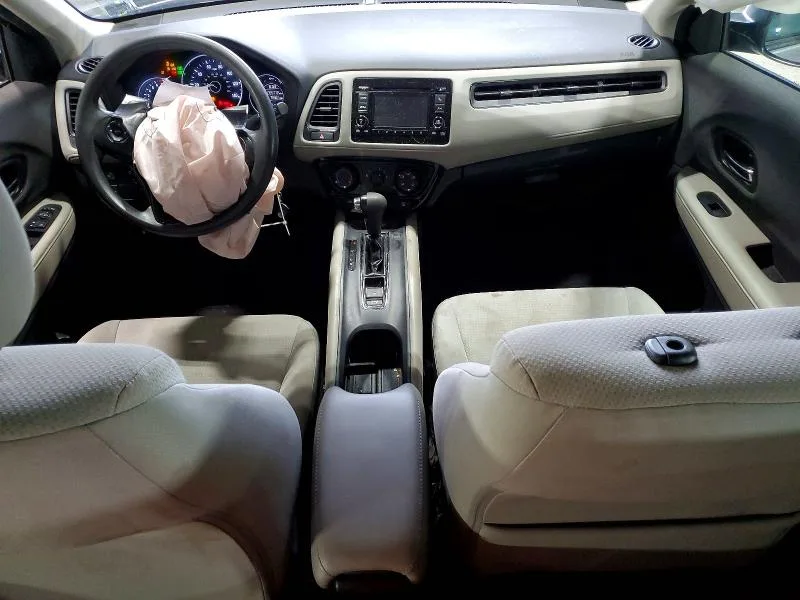 3CZRU6H38KG700435 — 2019 HONDA HR-V photo 8