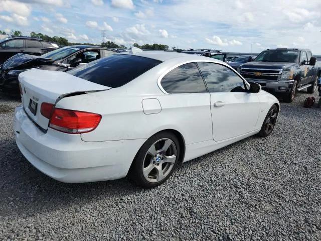 WBAWB3C5XAP139894 — 2010 BMW 328 photo 3