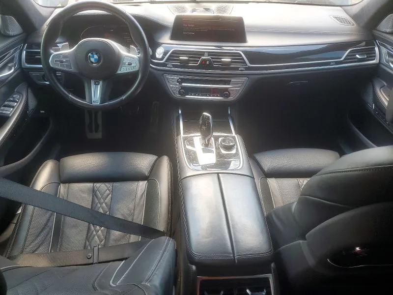 WBA7U2C05NCH45150 — 2022 BMW 750 photo 8