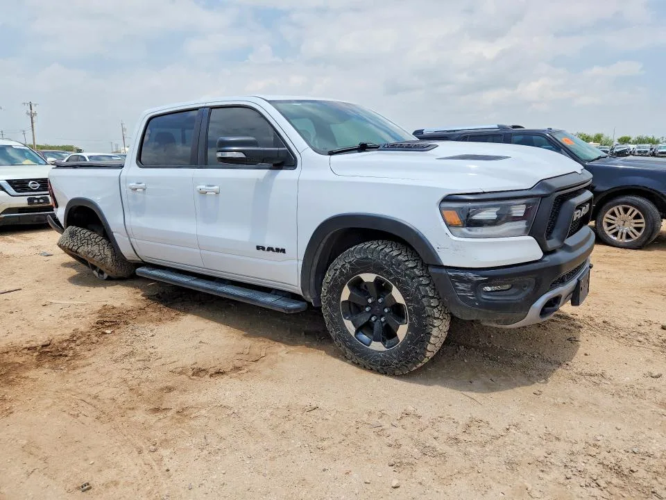 1C6SRFLT1MN515273 — 2021 RAM 1500 photo 4