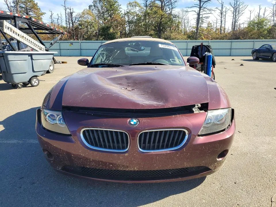 4USBT33493LR62262 — 2003 BMW Z4 photo 5