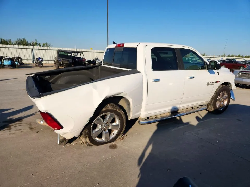 1C6RR6LM8GS189727 — 2016 RAM 1500 photo 3