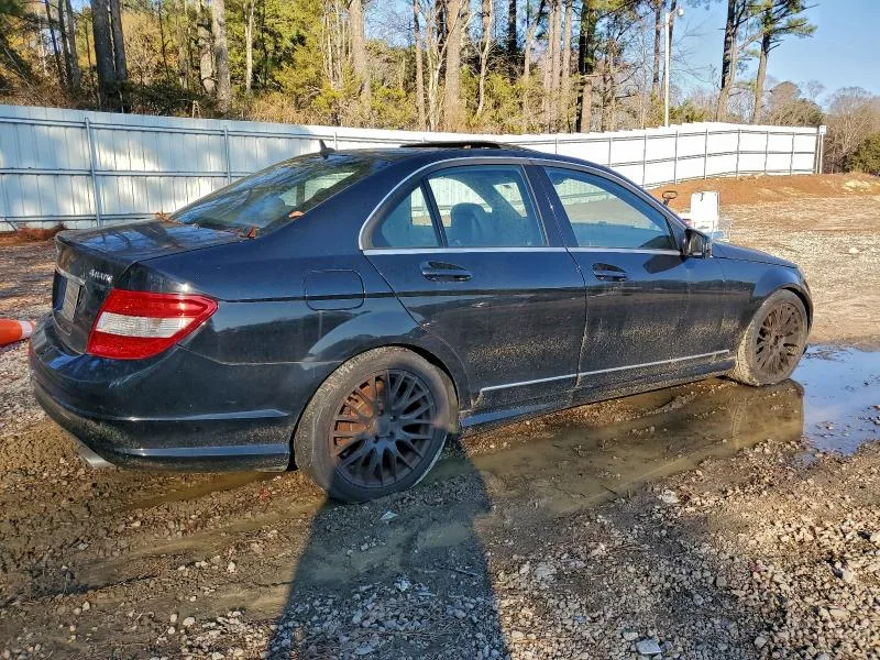 WDDGF8BB4BR143922 — 2011 MERCEDES-BENZ C photo 3