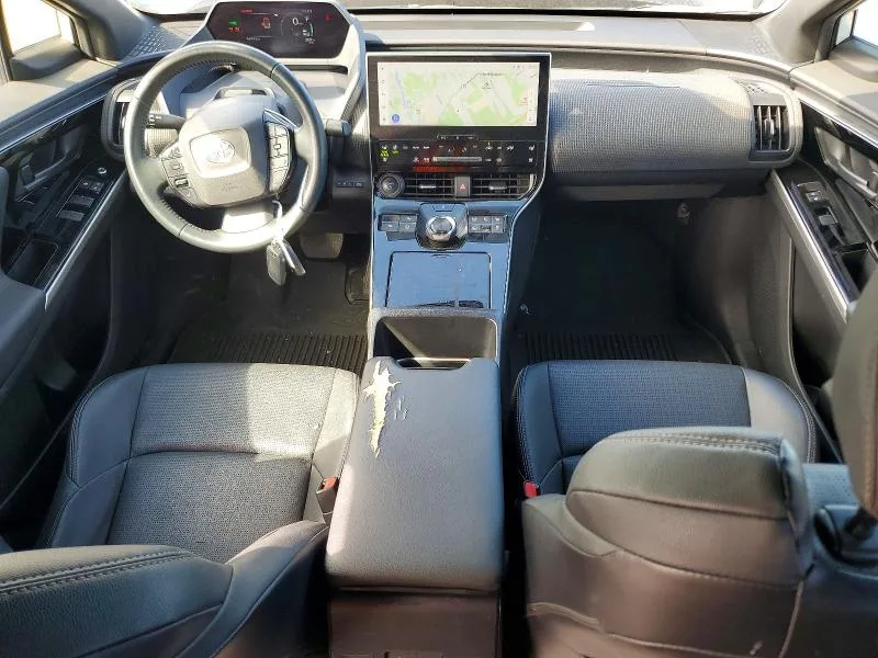JTMABACA3RA054649 — 2024 TOYOTA BZ4X photo 8