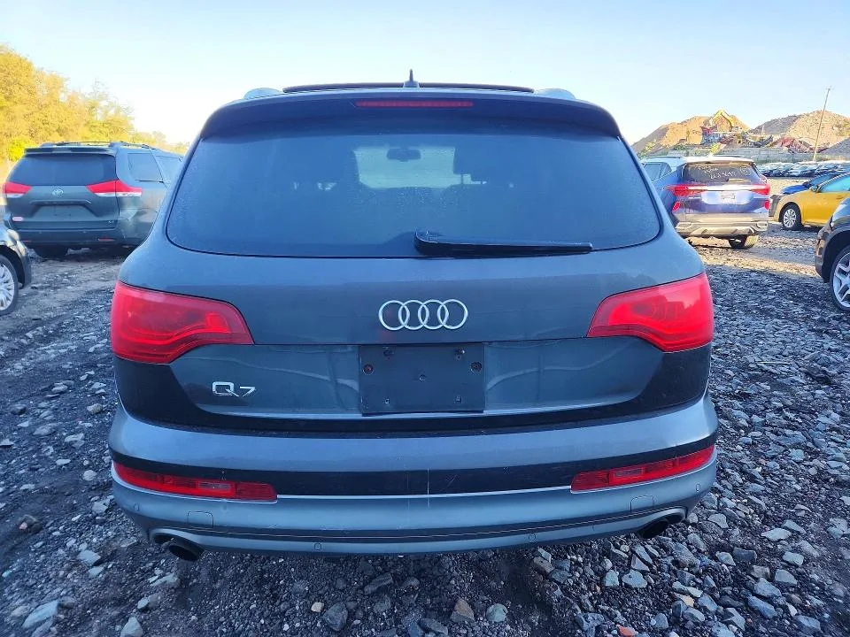 WA1LGAFE1BD010382 — 2011 AUDI Q7 photo 6