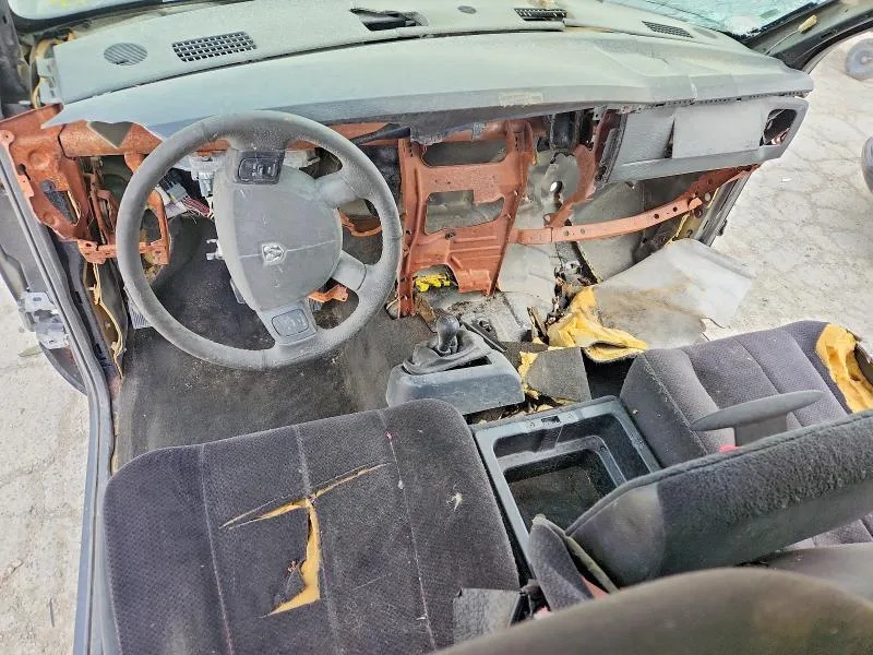 1D7HU18D74S582652 — 2004 DODGE RAM 1500 photo 8