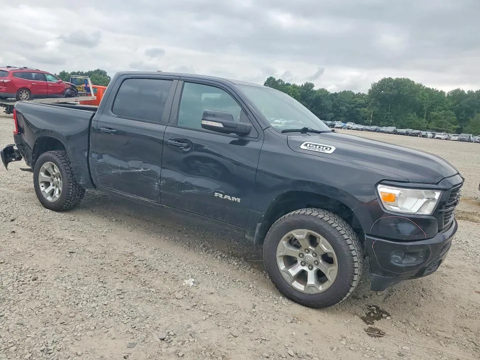 1C6SRFFT6KN591757 — 2019 RAM 1500 photo 4