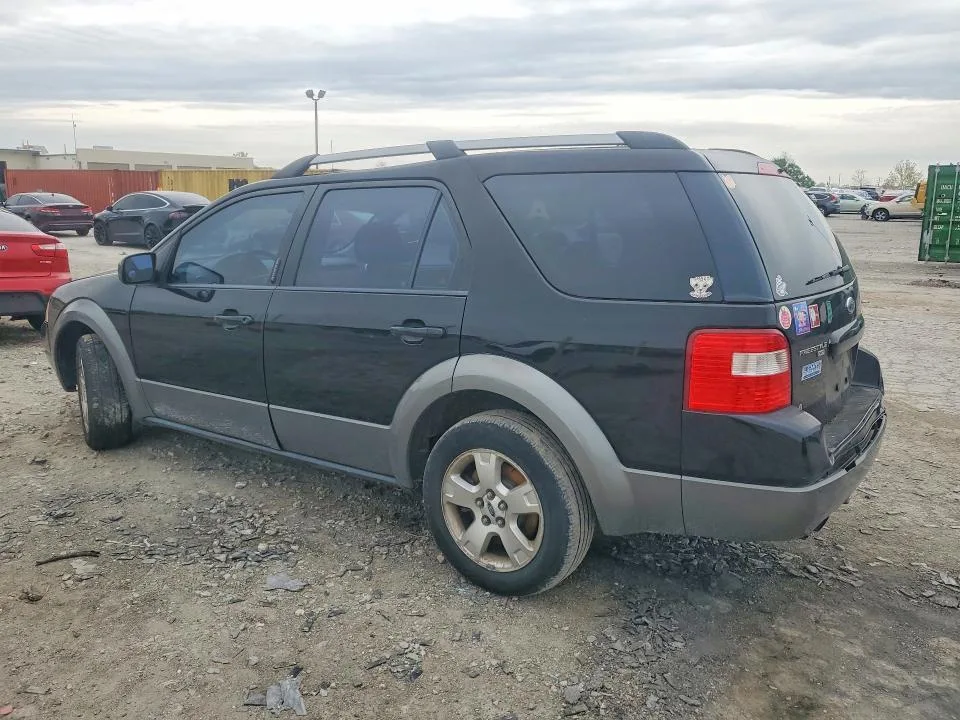 1FMZK02156GA03995 — 2006 FORD FREESTYLE photo 2
