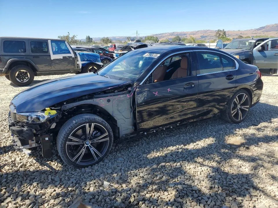 3MW69FF03R8E23231 — 2024 BMW 330I