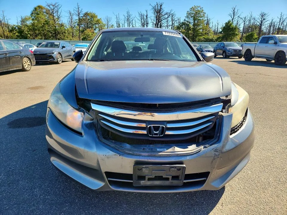 1HGCP2F60CA018966 — 2012 HONDA ACCORD photo 5