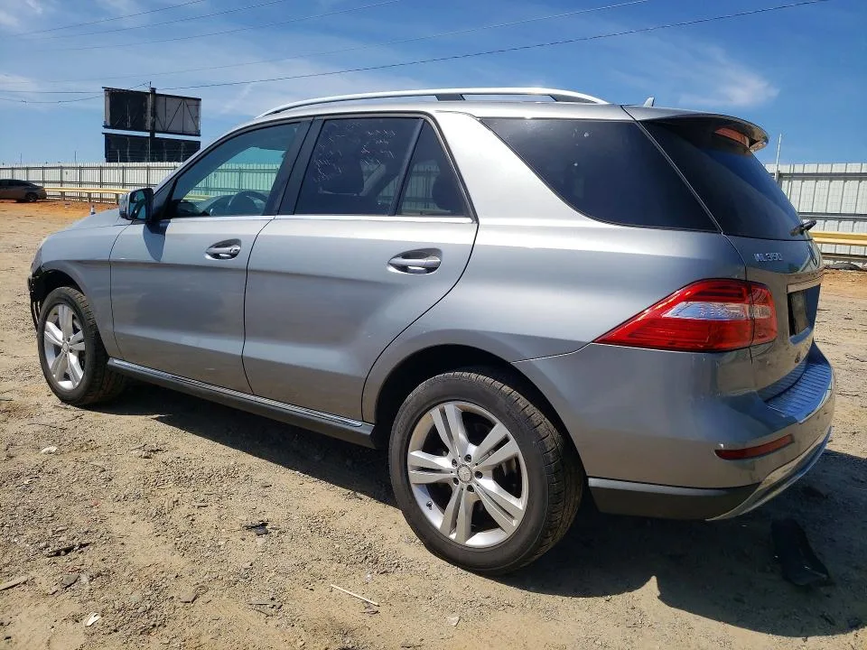 4JGDA5HB1FA608447 — 2015 MERCEDES-BENZ ML photo 2