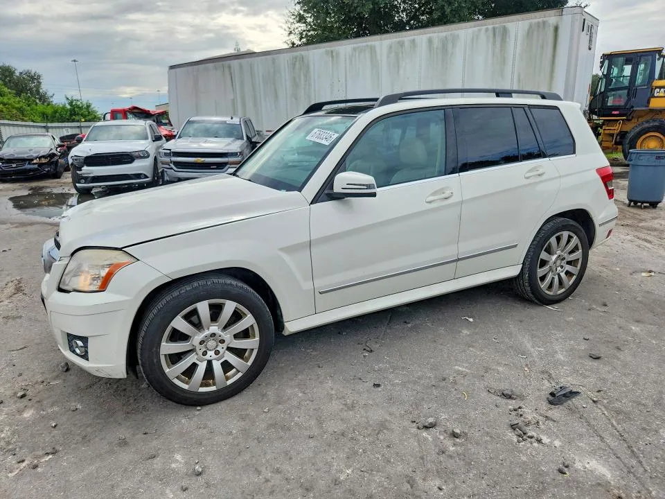 WDCGG8HB8BF599707 — 2011 MERCEDES-BENZ GLK