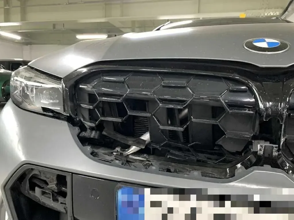 WBA21GL0XSFT84117 — 2025 BMW M340i xDrive Touring photo 10