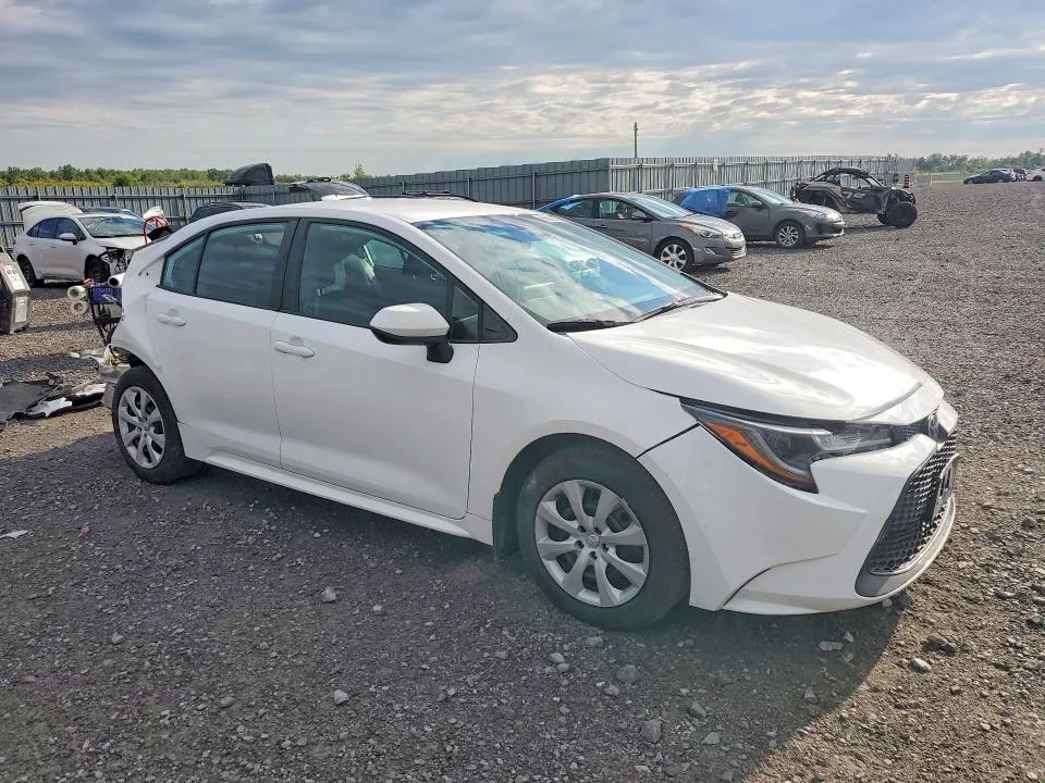5YFBPMBE1MP232364 — 2021 TOYOTA COROLLA photo 4