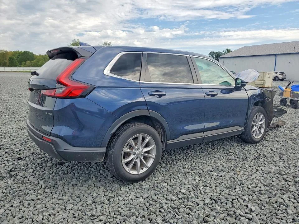 5J6RS4H71PL009304 — 2023 HONDA CR-V photo 3