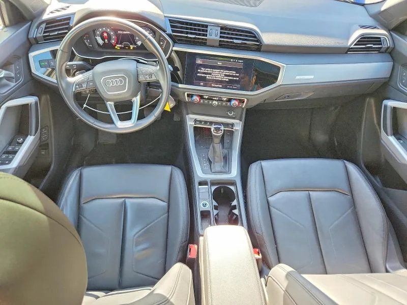 WA1EECF39N1148122 — 2022 AUDI Q3 photo 8