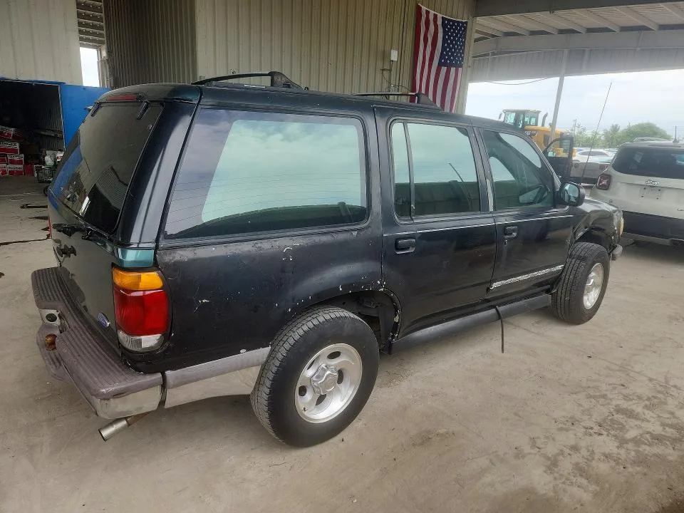 1FMDU32X2SZB66211 — 1995 FORD EXPLORER photo 3