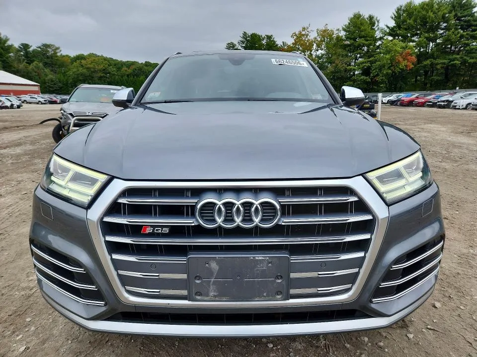 WA1A4AFY3J2142533 — 2018 AUDI SQ5 photo 5