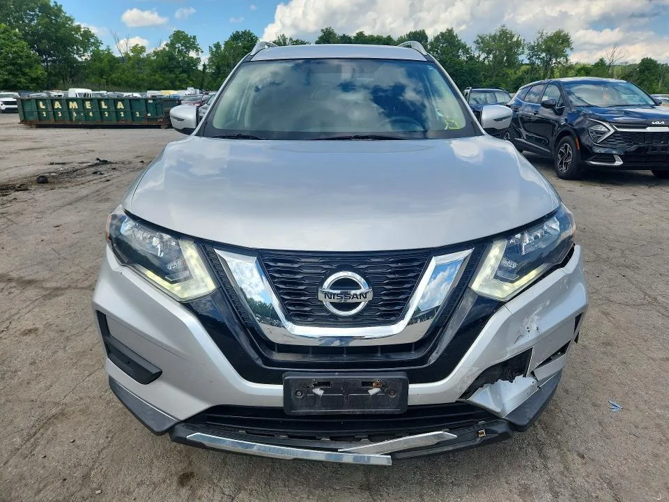 KNMAT2MV2HP513220 — 2017 NISSAN ROGUE photo 5