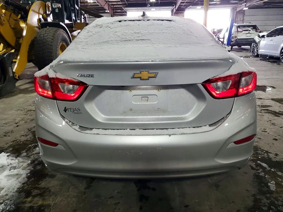 1G1BC5SM3J7216004 — 2018 CHEVROLET CRUZE photo 6