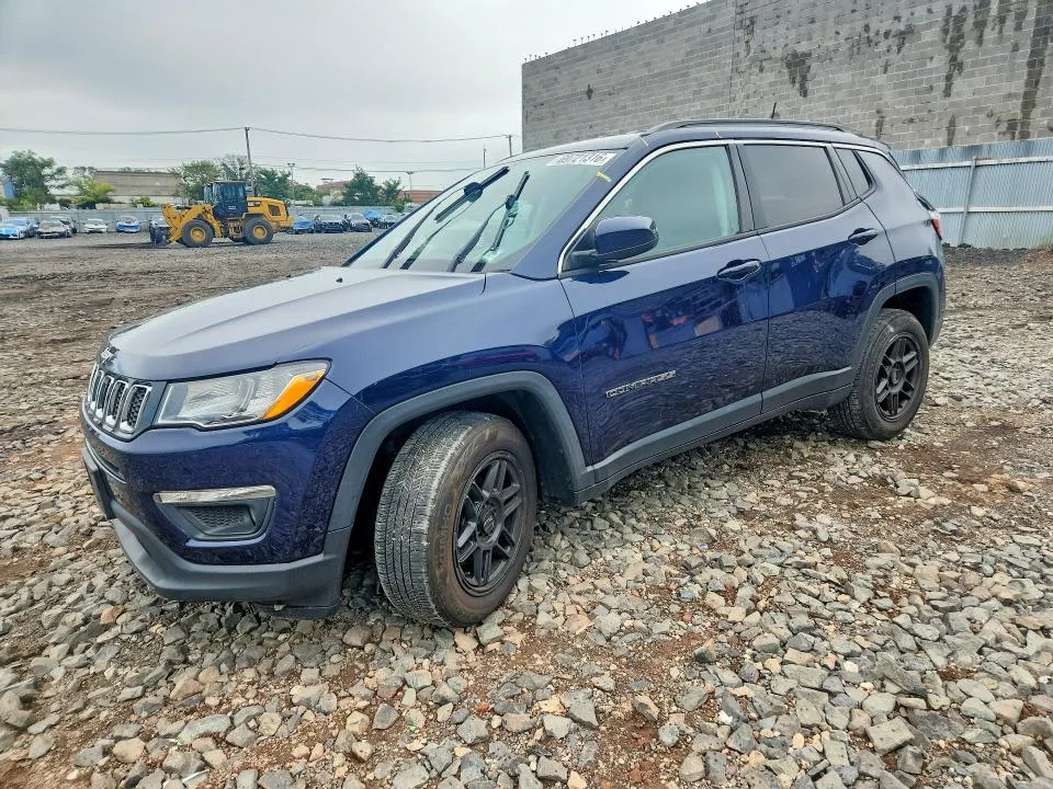 3C4NJDBB9JT138603 — 2018 JEEP COMPASS