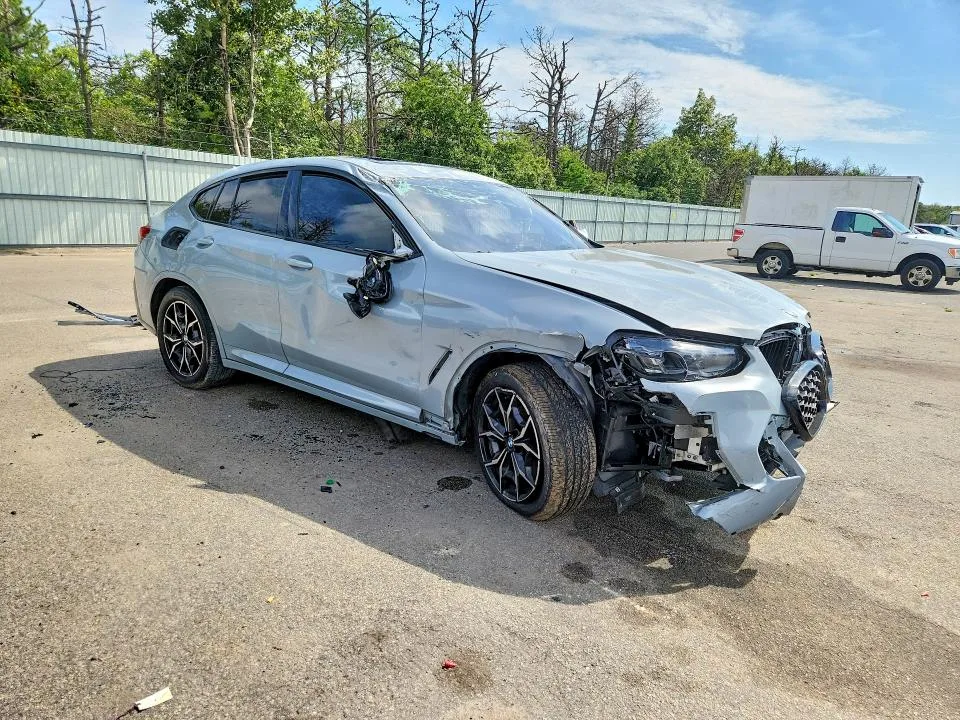 5UX33DT03P9P03930 — 2023 BMW X4 photo 4