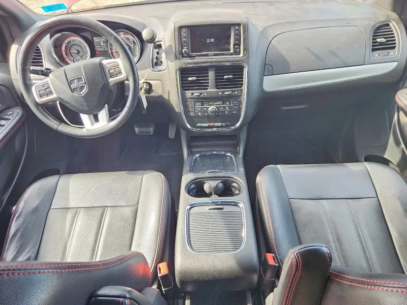 2C4RDGEG2KR659698 — 2019 DODGE GRAND CARAVAN photo 8