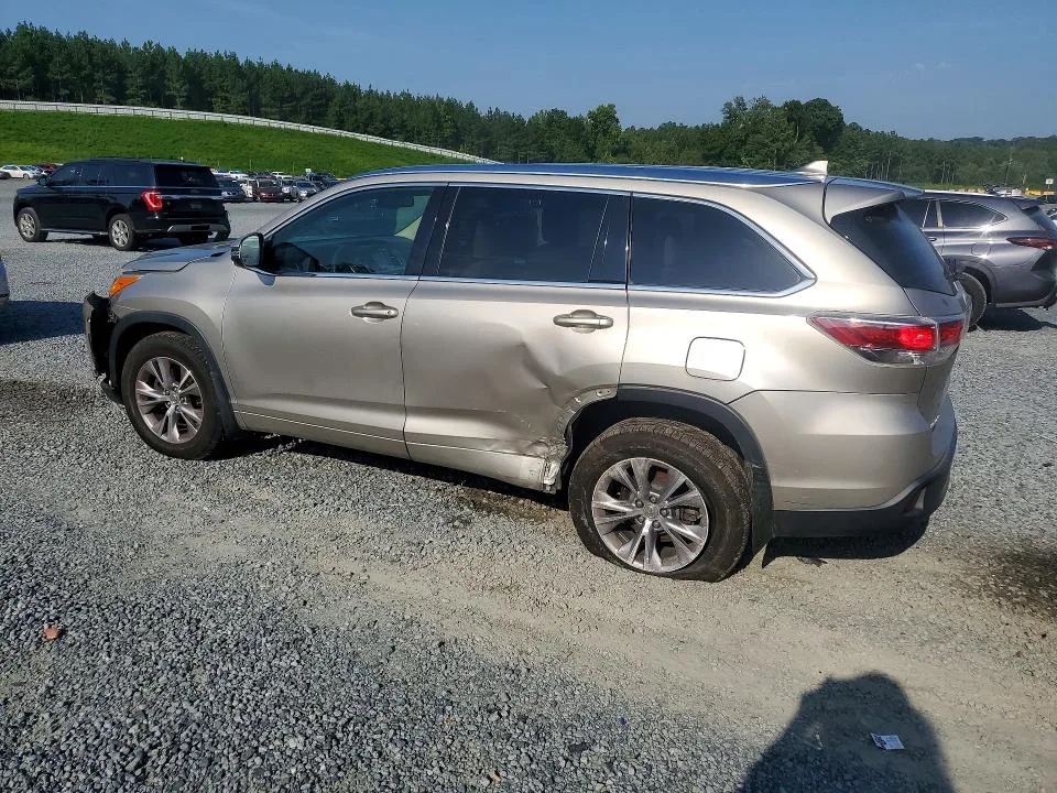 5TDJKRFH0ES011651 — 2014 TOYOTA HIGHLANDER photo 2