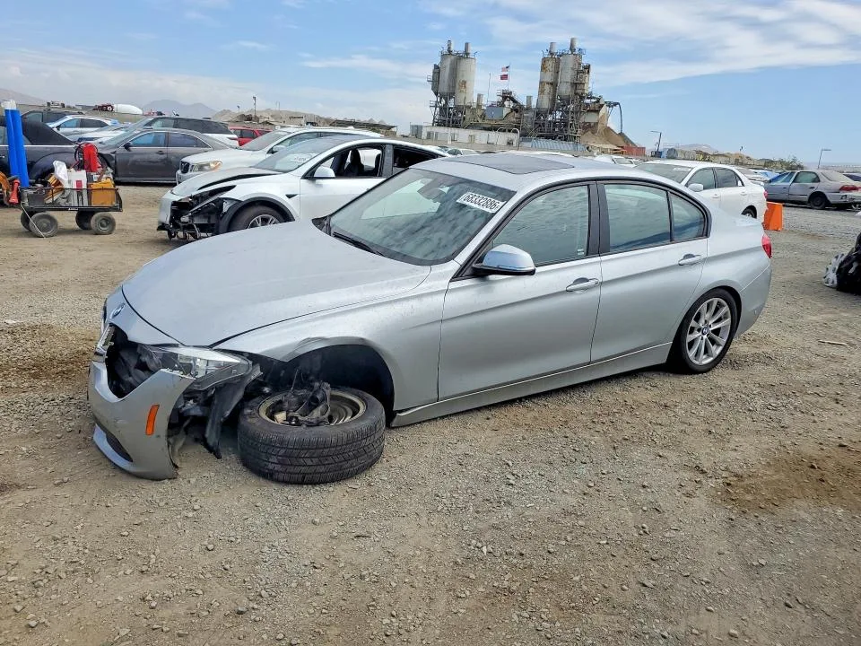 WBA8E1G36HNU18715 — 2017 BMW 320