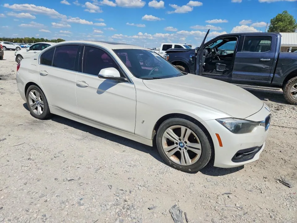 WBA8E1C36HA029666 — 2017 BMW 330E photo 4