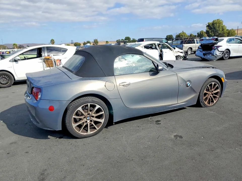 4USBU33568LW61333 — 2008 BMW Z4 photo 3