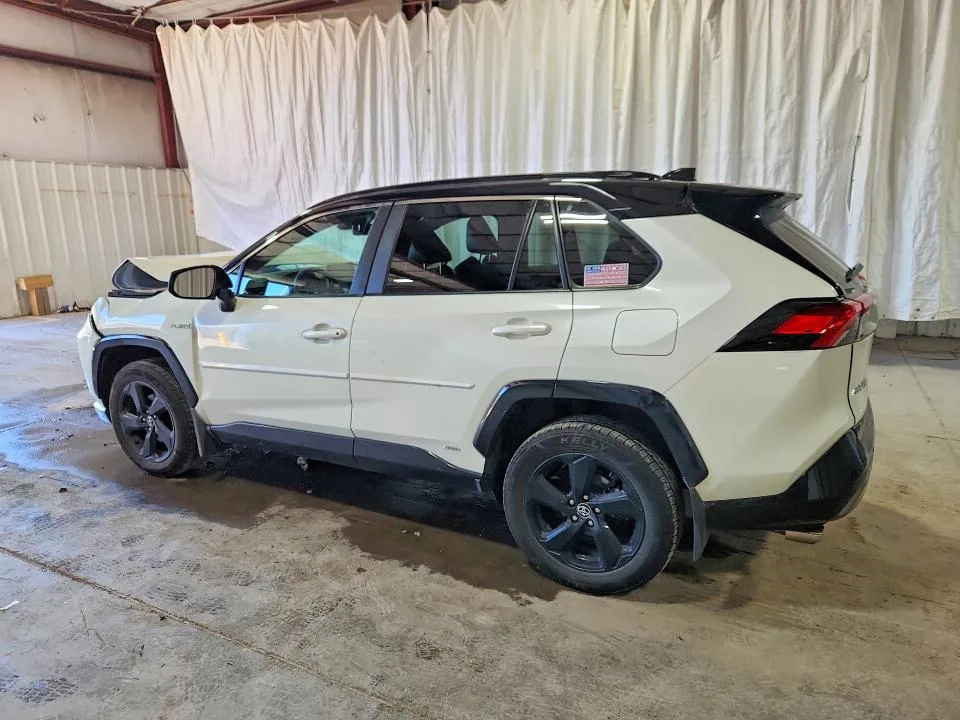 2T3E6RFV3MW006226 — 2021 TOYOTA RAV4 photo 2