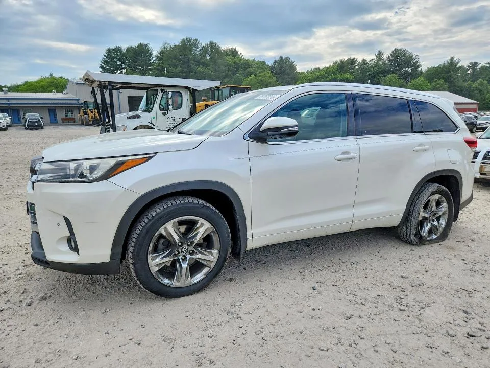 5TDDZRFH3HS455667 — 2017 TOYOTA HIGHLANDER