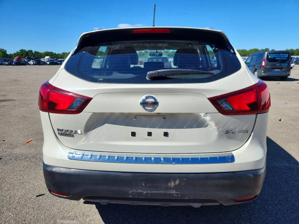 JN1BJ1CR4HW118912 — 2017 NISSAN ROGUE SPORT photo 6